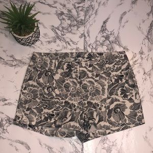 Women’s Old Navy Shorts Size 2